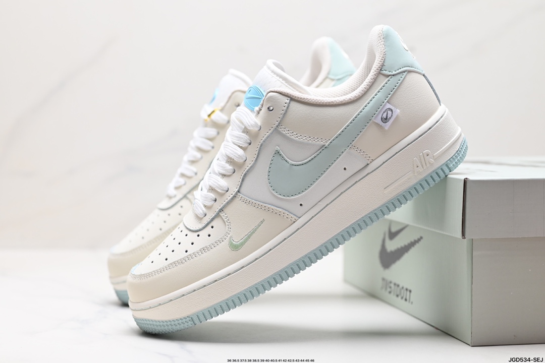 Nike Air Force 1 Shoes